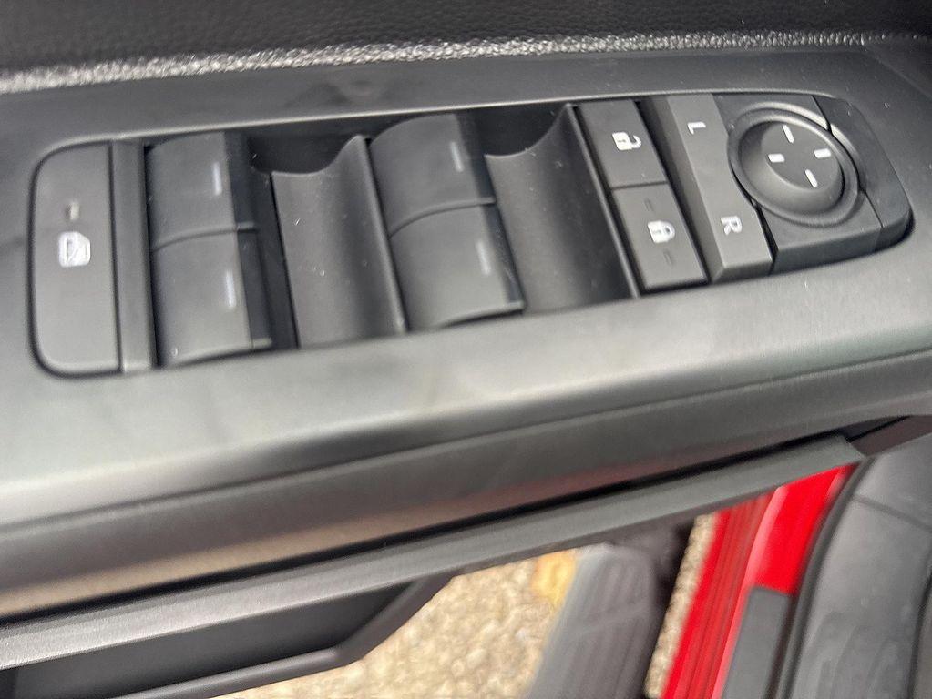 new 2025 Toyota Tacoma Hybrid car