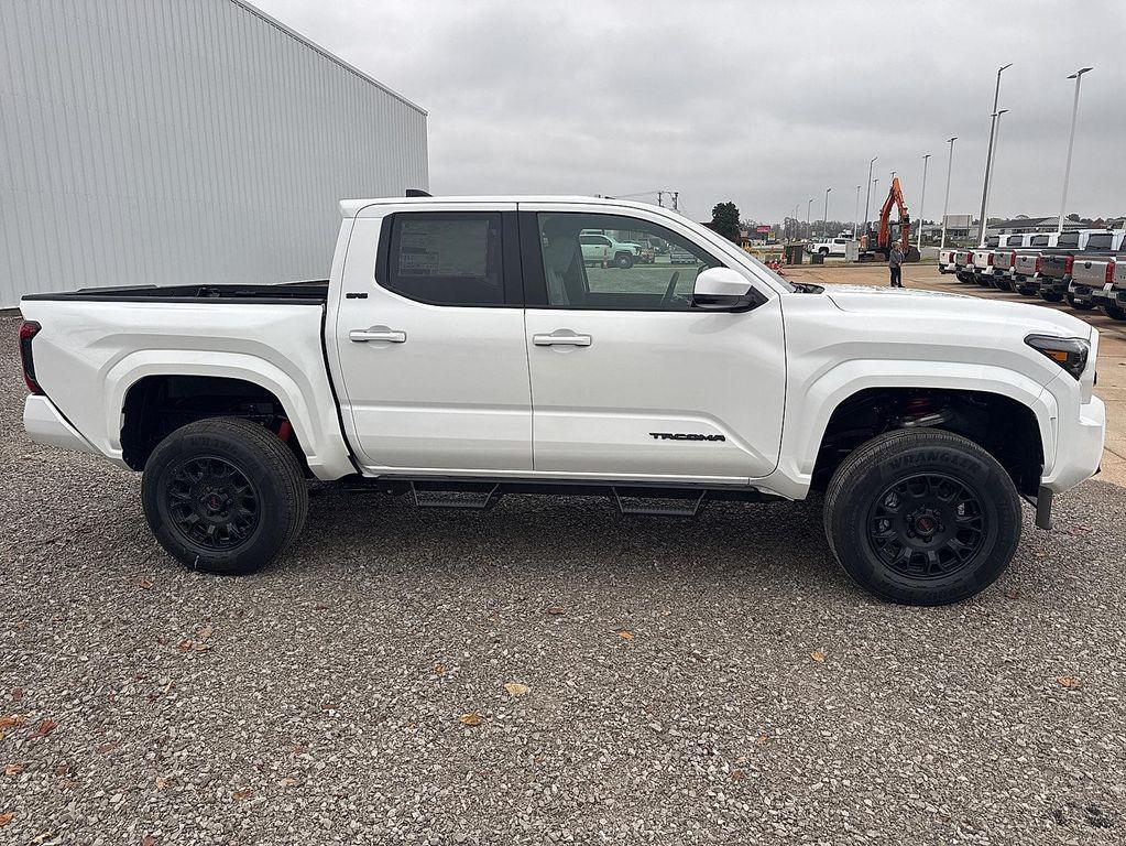 new 2025 Toyota Tacoma car