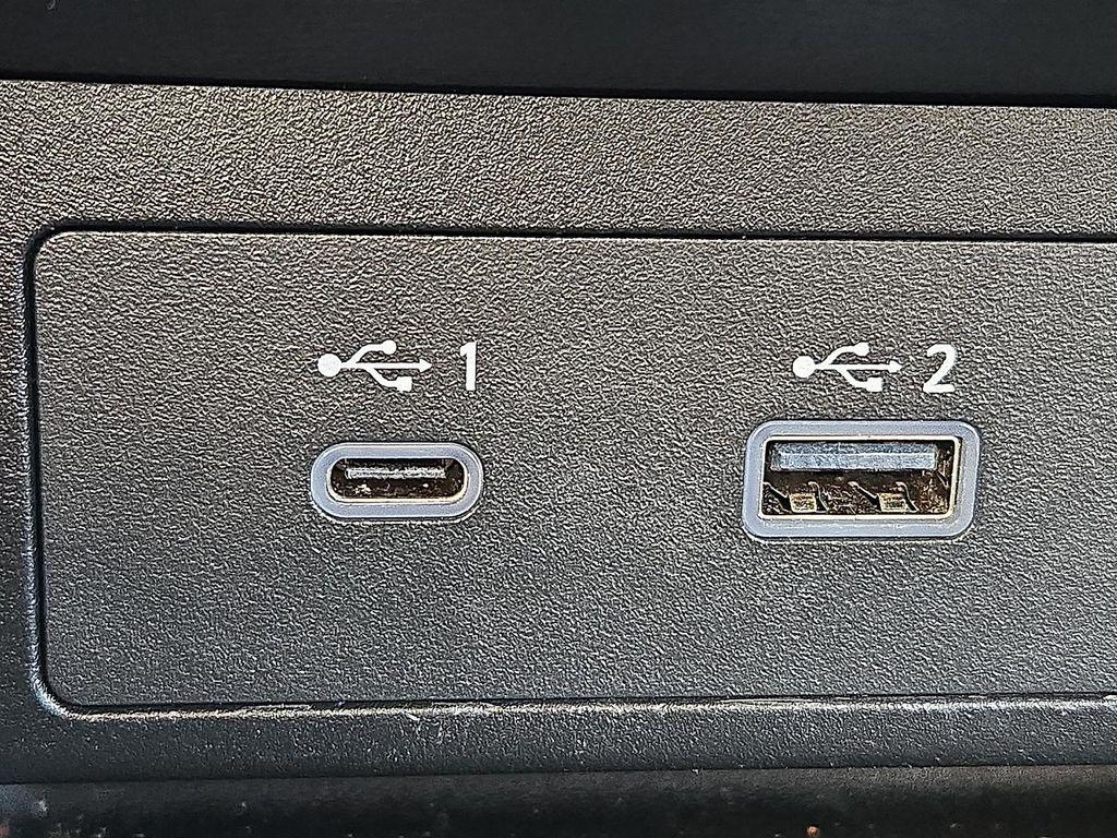 used 2024 Mitsubishi Outlander car, priced at $25,750