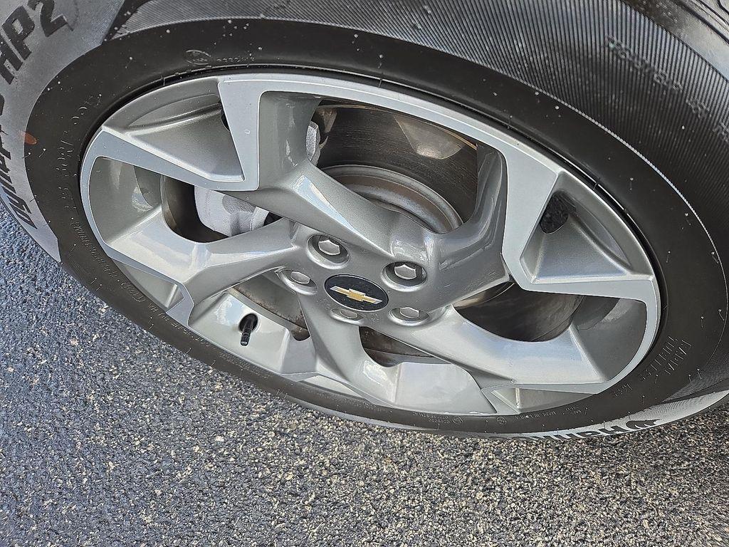 used 2025 Chevrolet Trax car, priced at $23,750