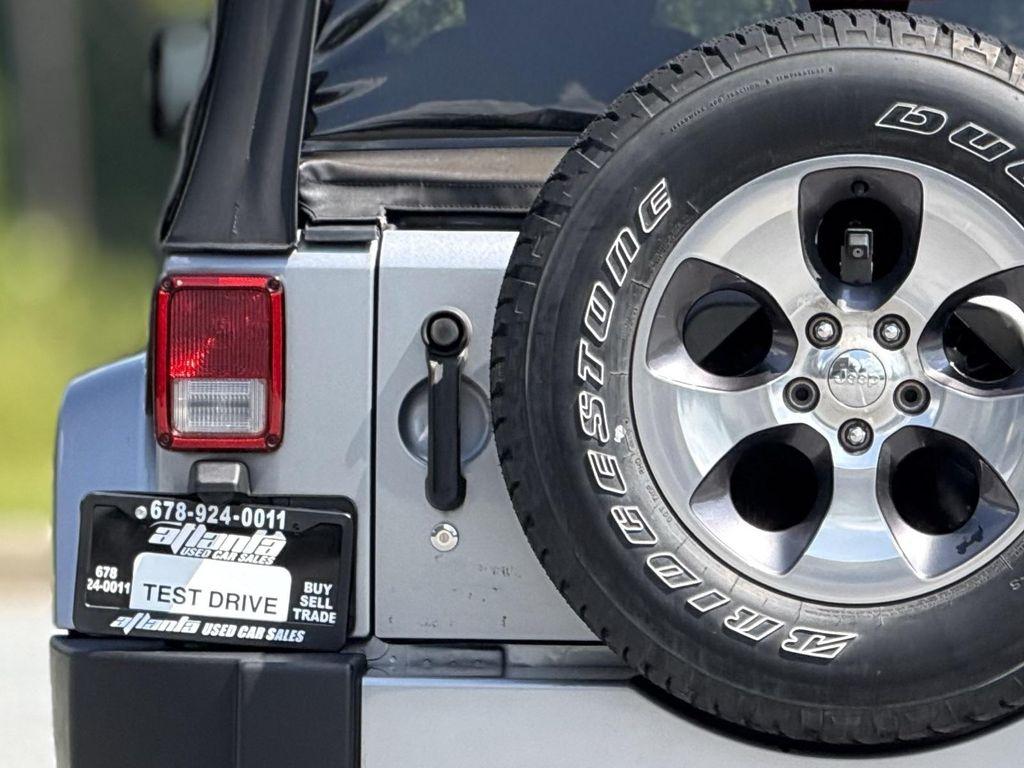 used 2016 Jeep Wrangler Unlimited car, priced at $15,689