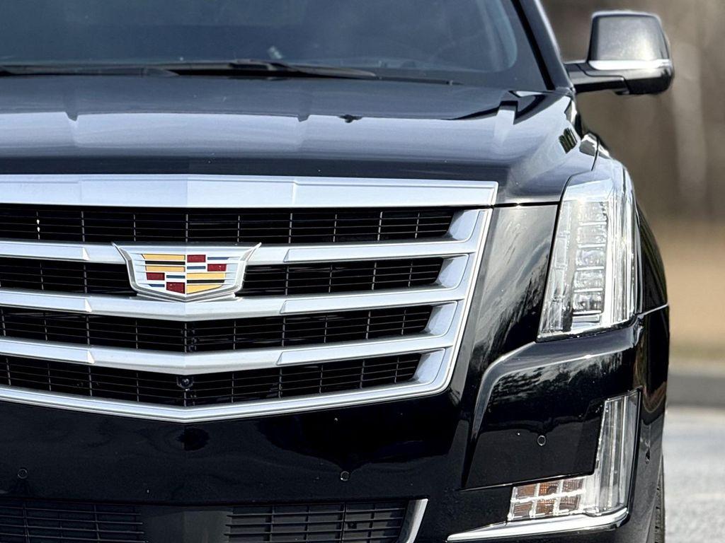 used 2019 Cadillac Escalade car, priced at $32,589