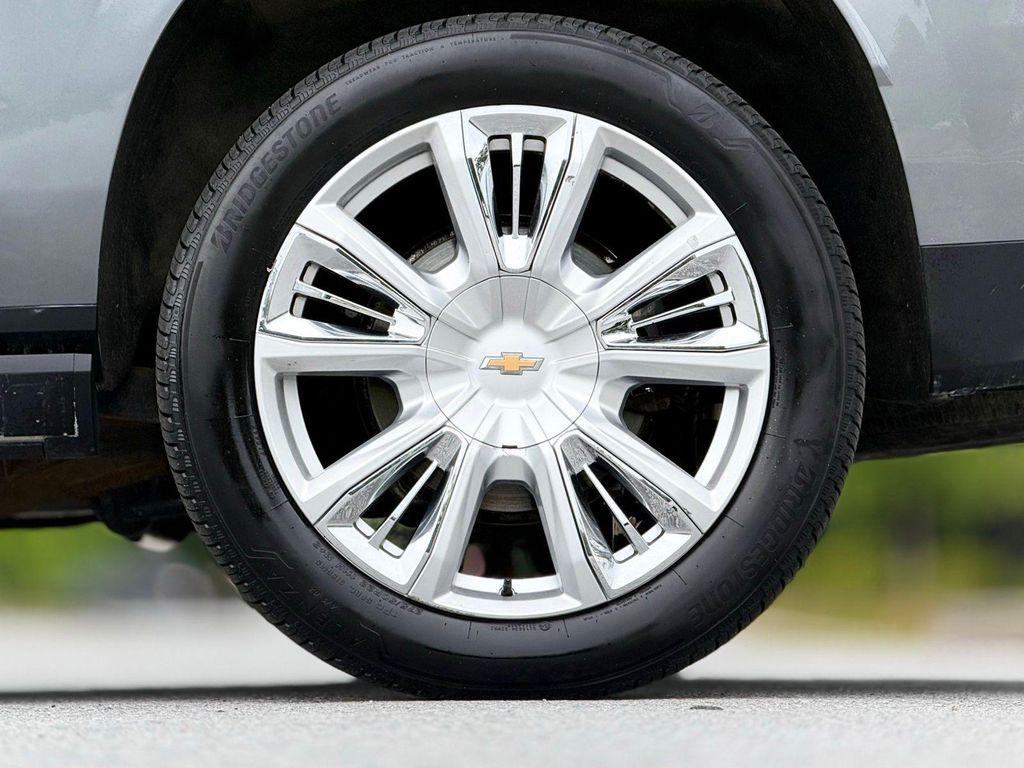 used 2022 Chevrolet Suburban car, priced at $47,889