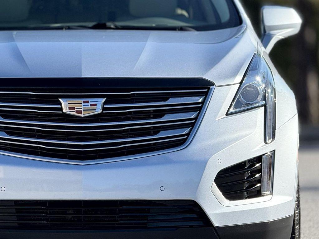 used 2017 Cadillac XT5 car, priced at $15,999