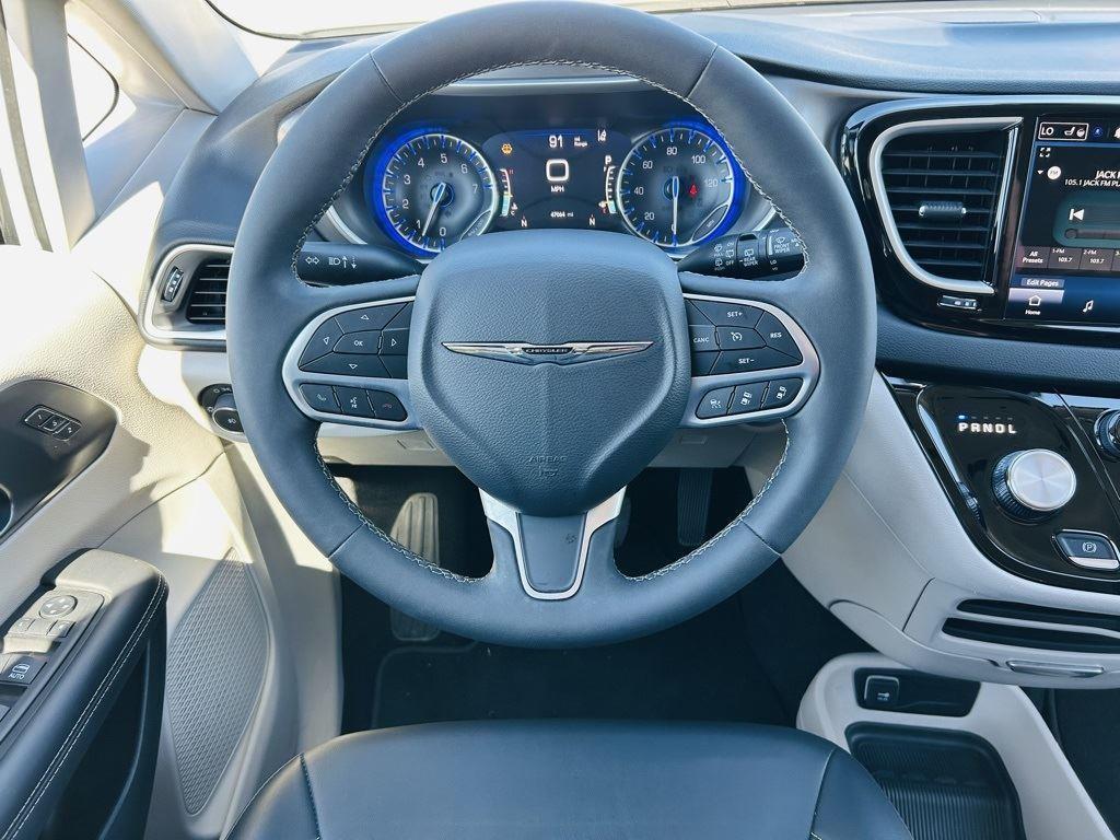 used 2024 Chrysler Pacifica car, priced at $30,500