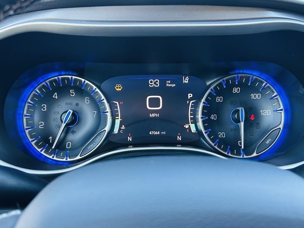 used 2024 Chrysler Pacifica car, priced at $30,500