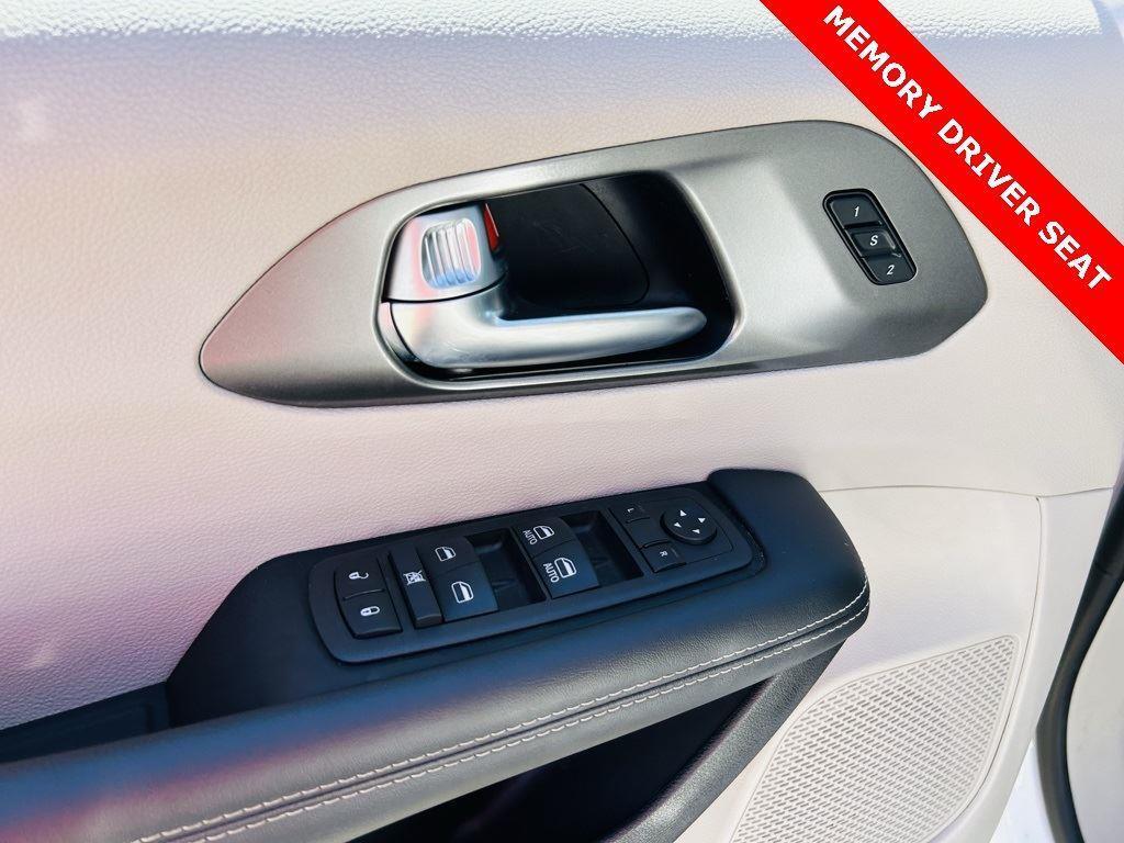 used 2024 Chrysler Pacifica car, priced at $30,500