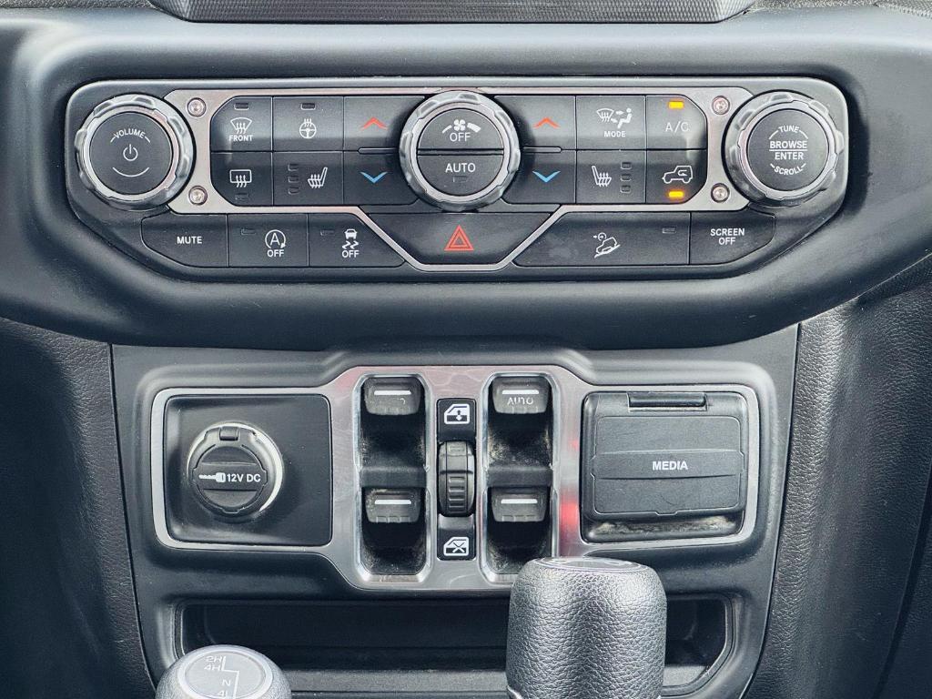 used 2019 Jeep Wrangler Unlimited car, priced at $24,912