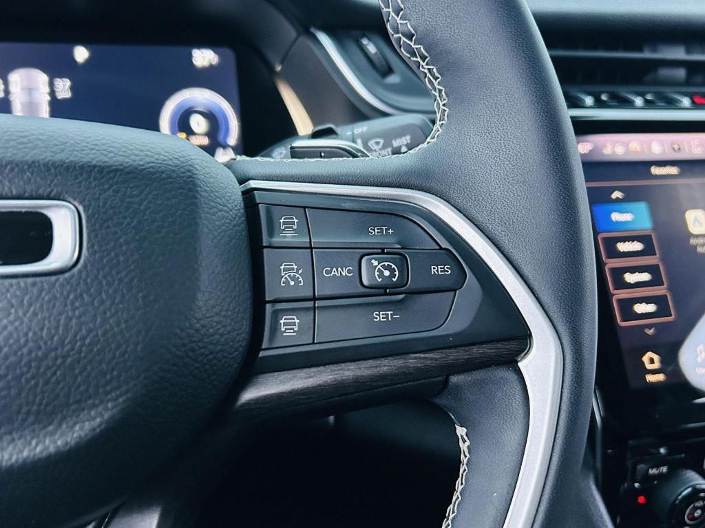 used 2023 Jeep Grand Cherokee car, priced at $33,000