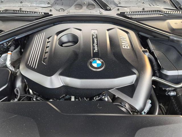 BMW 4 Series view 29