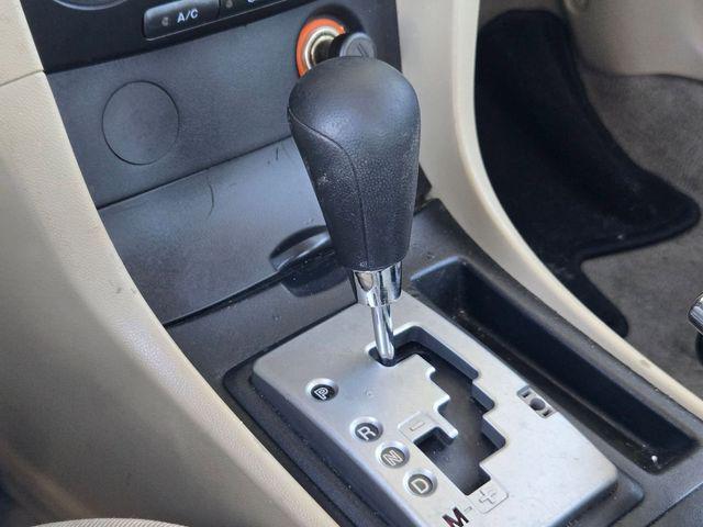 used 2009 Mazda Mazda3 car, priced at $3,649