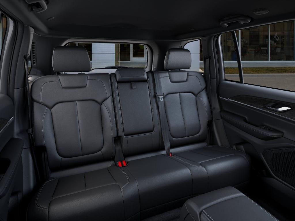 new 2025 Jeep Grand Cherokee car, priced at $50,720