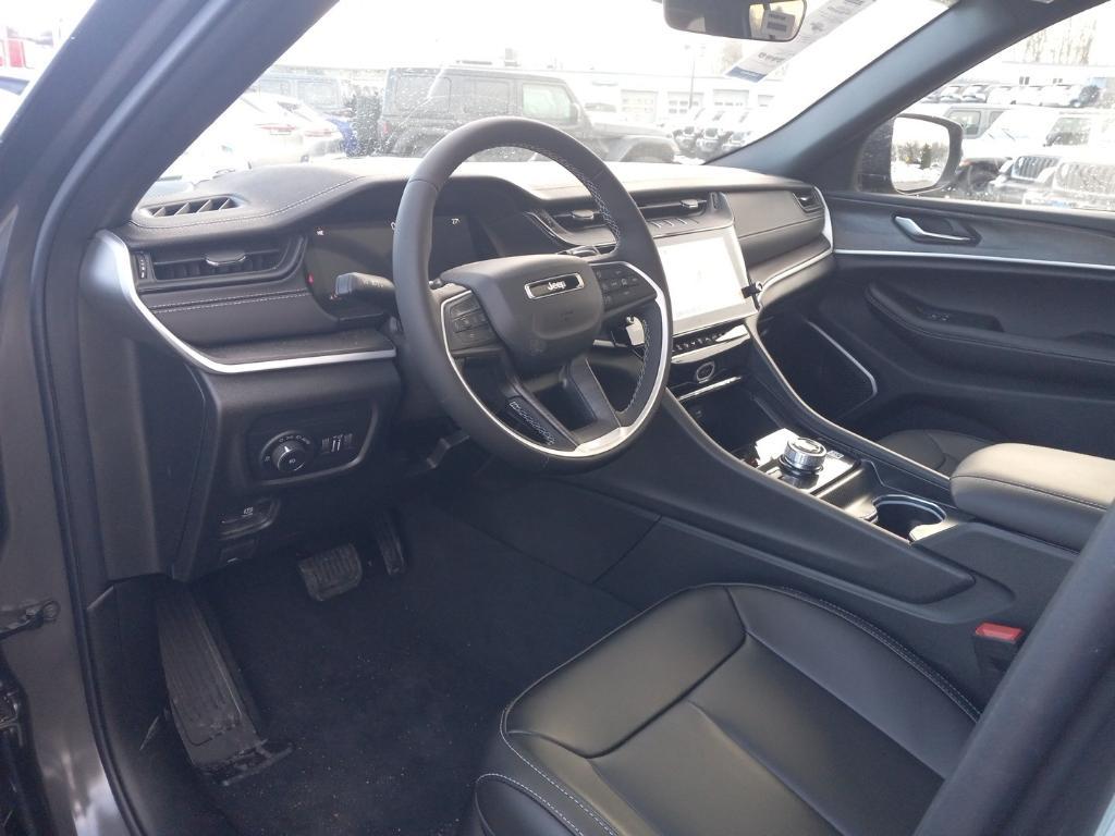 new 2026 Jeep Grand Cherokee car, priced at $50,580