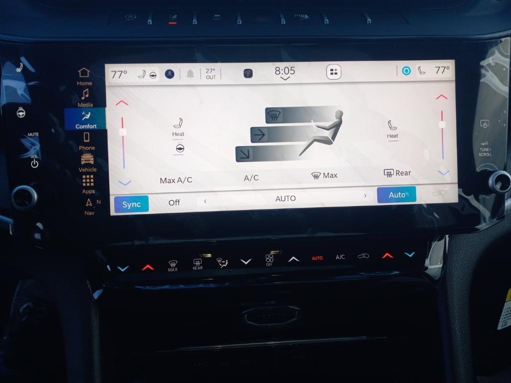 new 2026 Jeep Grand Cherokee car, priced at $50,580