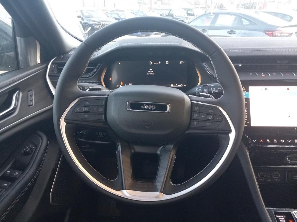 new 2026 Jeep Grand Cherokee car, priced at $50,580