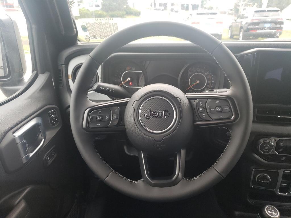 new 2025 Jeep Wrangler car, priced at $54,270