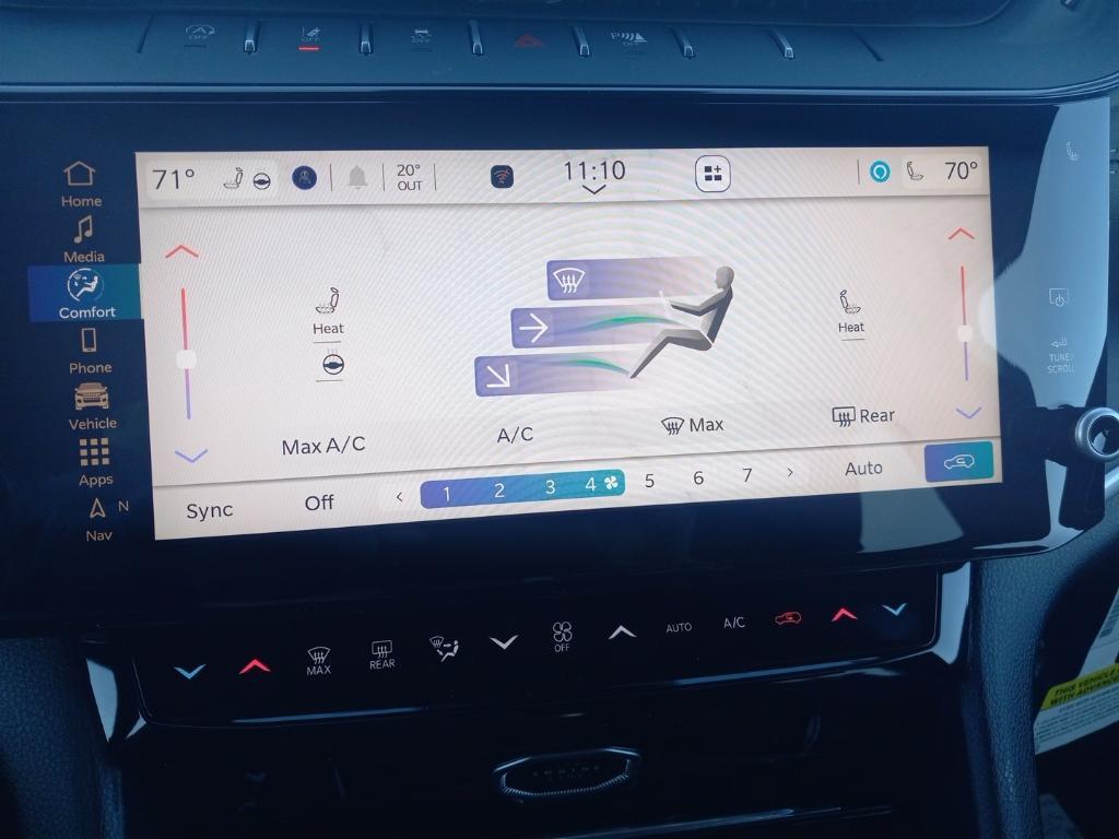 new 2026 Jeep Grand Cherokee car, priced at $49,985