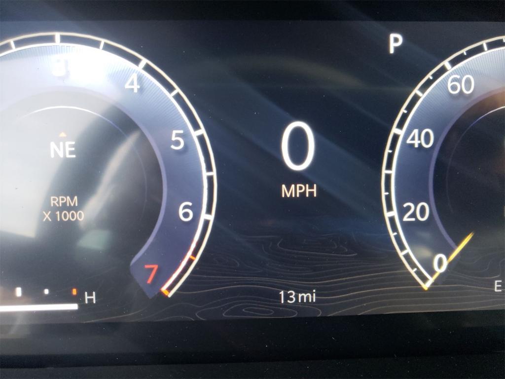 new 2025 Jeep Grand Cherokee car, priced at $52,140