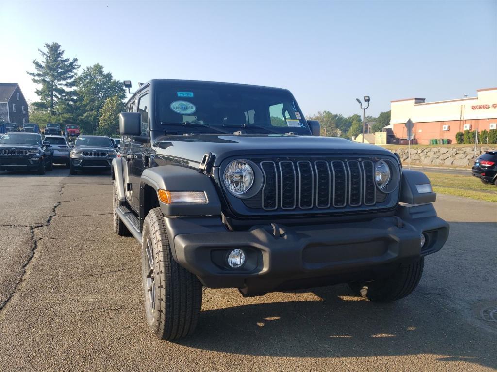 new 2025 Jeep Wrangler car, priced at $54,270