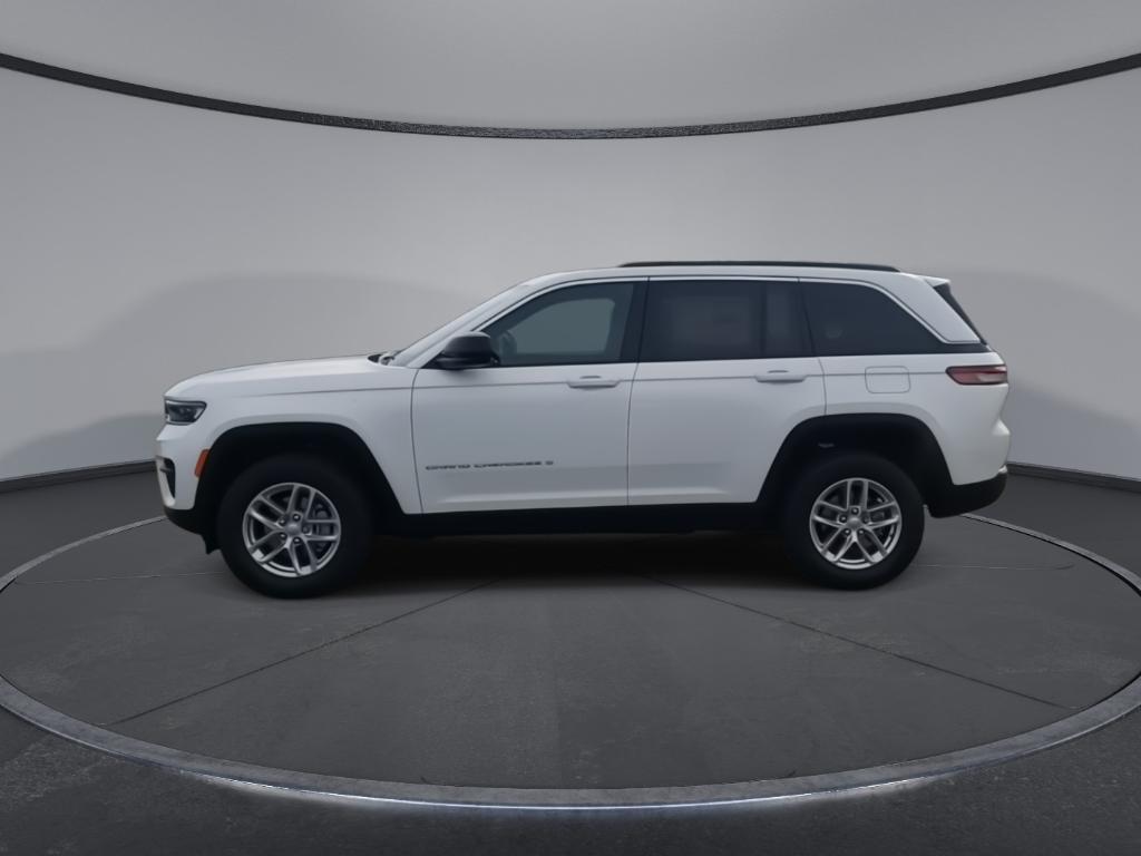new 2025 Jeep Grand Cherokee car, priced at $43,575