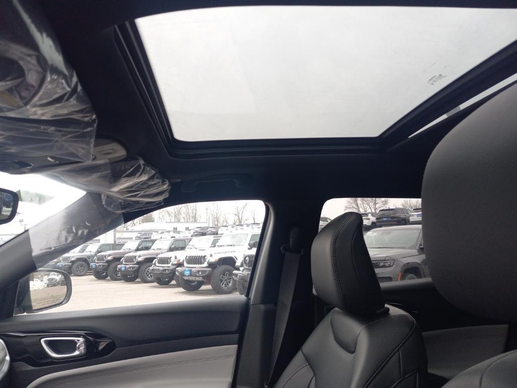 new 2026 Jeep Compass car, priced at $37,180