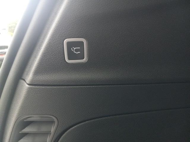 new 2025 Chrysler Pacifica car, priced at $43,499