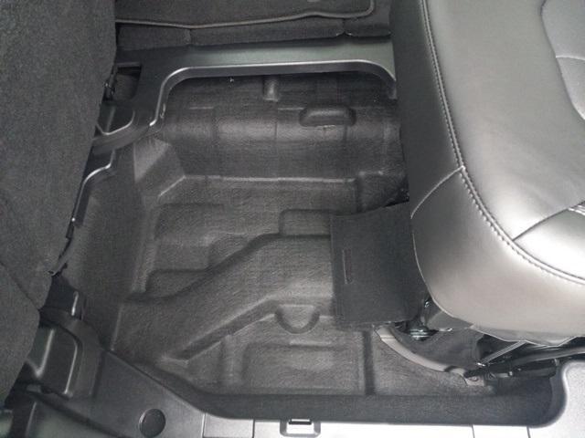 new 2025 Chrysler Pacifica car, priced at $43,499