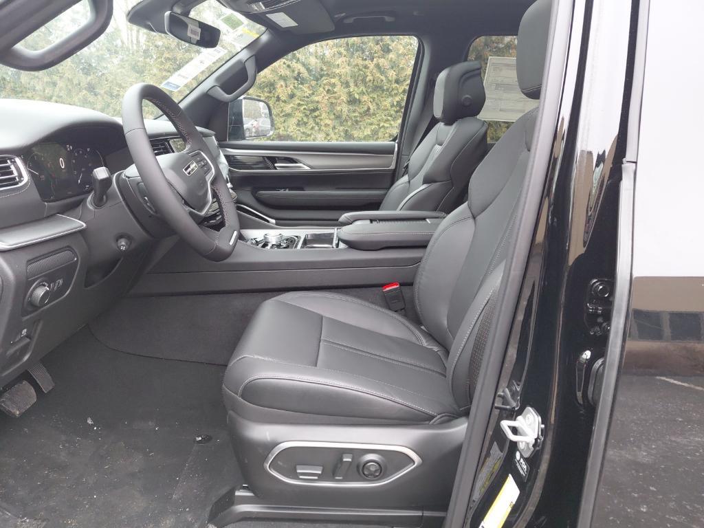 new 2026 Jeep Grand Wagoneer car, priced at $82,530