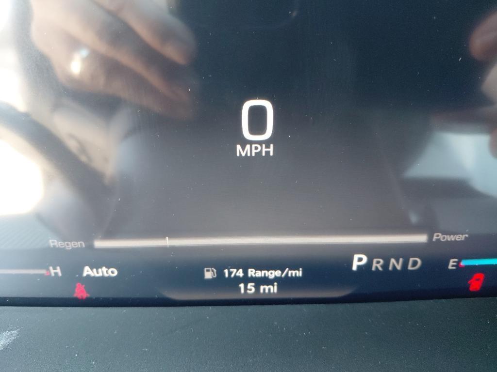 new 2026 Jeep Cherokee car, priced at $43,085