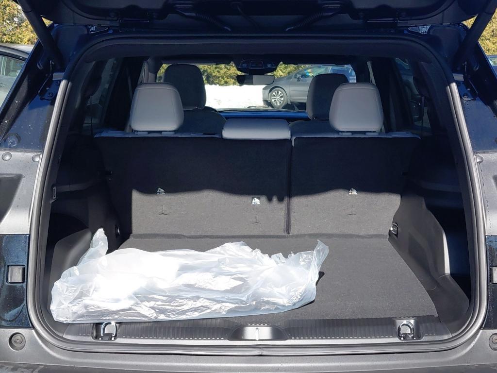 new 2026 Jeep Cherokee car, priced at $43,085