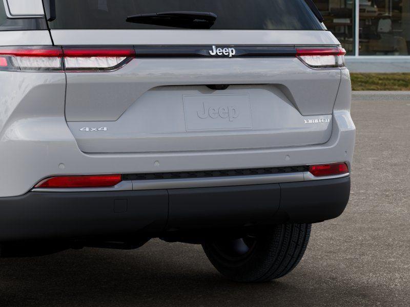 new 2026 Jeep Grand Cherokee car, priced at $50,910