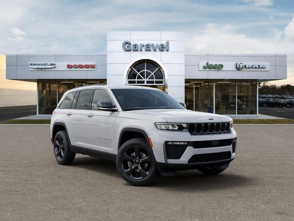 new 2026 Jeep Grand Cherokee car, priced at $50,910
