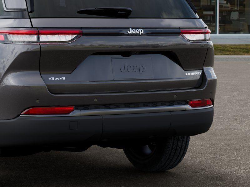 new 2026 Jeep Grand Cherokee car, priced at $50,580