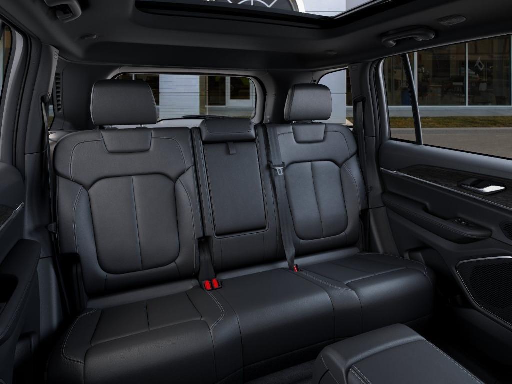 new 2026 Jeep Grand Cherokee car, priced at $50,580