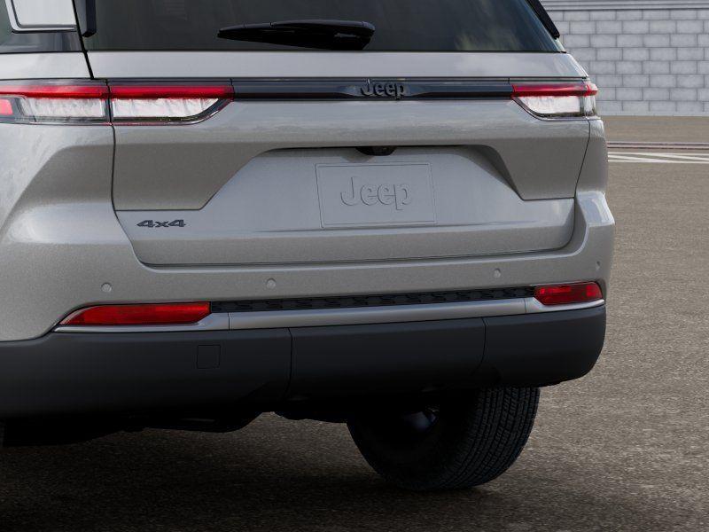 new 2026 Jeep Grand Cherokee car, priced at $49,450