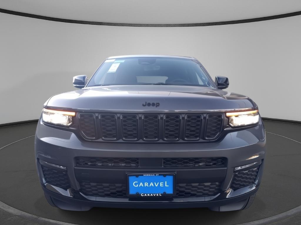 new 2025 Jeep Grand Cherokee L car, priced at $52,720