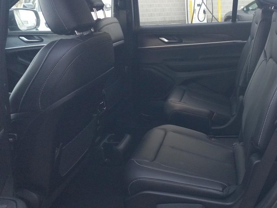 new 2025 Jeep Grand Cherokee L car, priced at $52,720