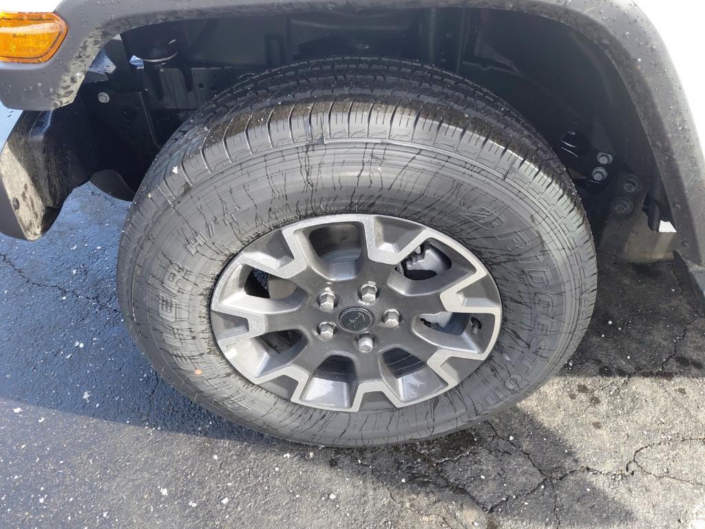 new 2026 Jeep Gladiator car, priced at $52,700