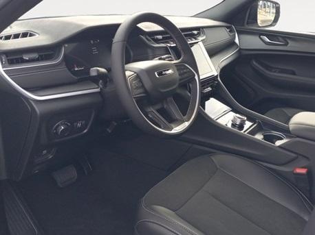 new 2025 Jeep Grand Cherokee L car, priced at $49,780