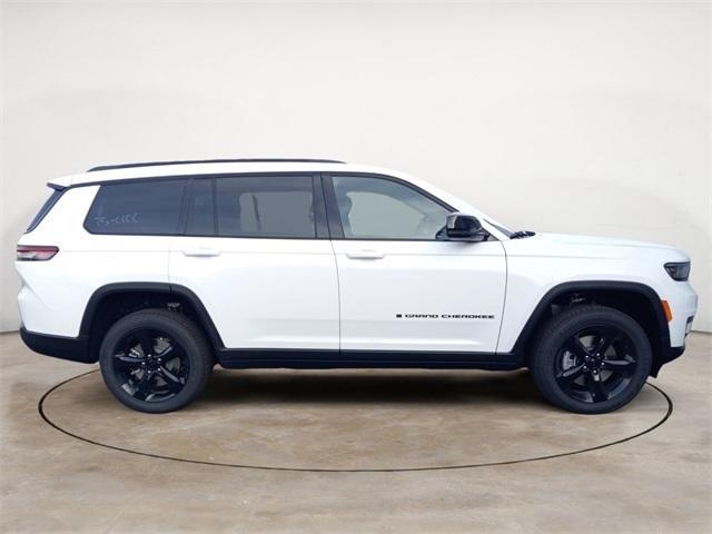 new 2025 Jeep Grand Cherokee L car, priced at $49,780