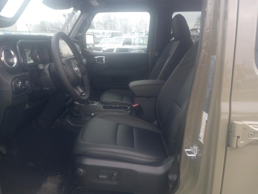 new 2026 Jeep Gladiator car, priced at $50,675