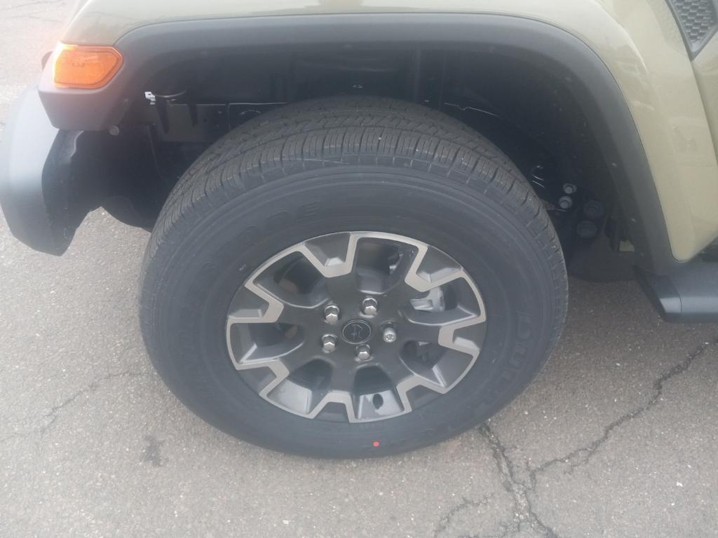 new 2026 Jeep Gladiator car, priced at $50,675