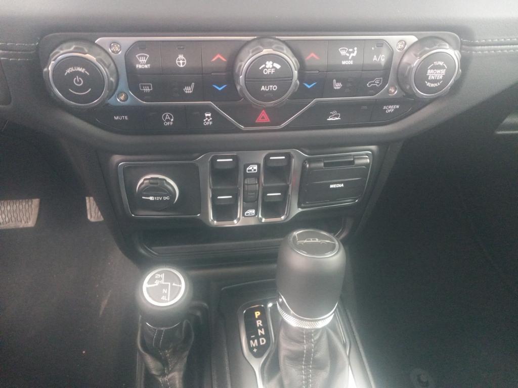 new 2026 Jeep Gladiator car, priced at $50,675