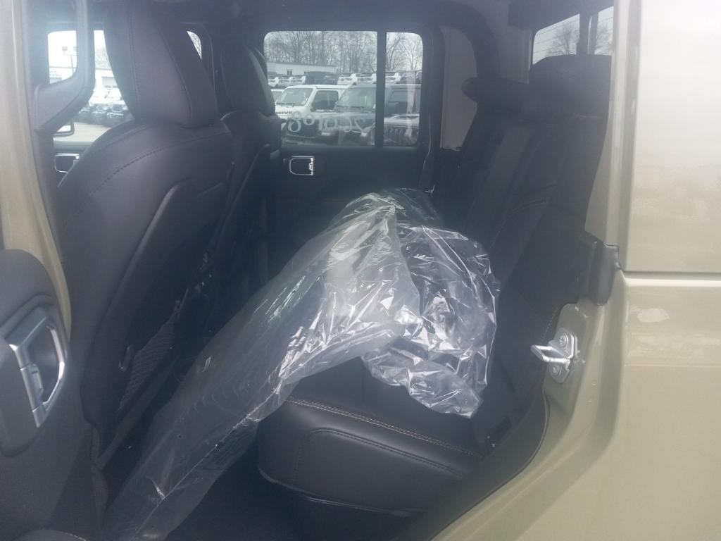 new 2026 Jeep Gladiator car, priced at $50,675