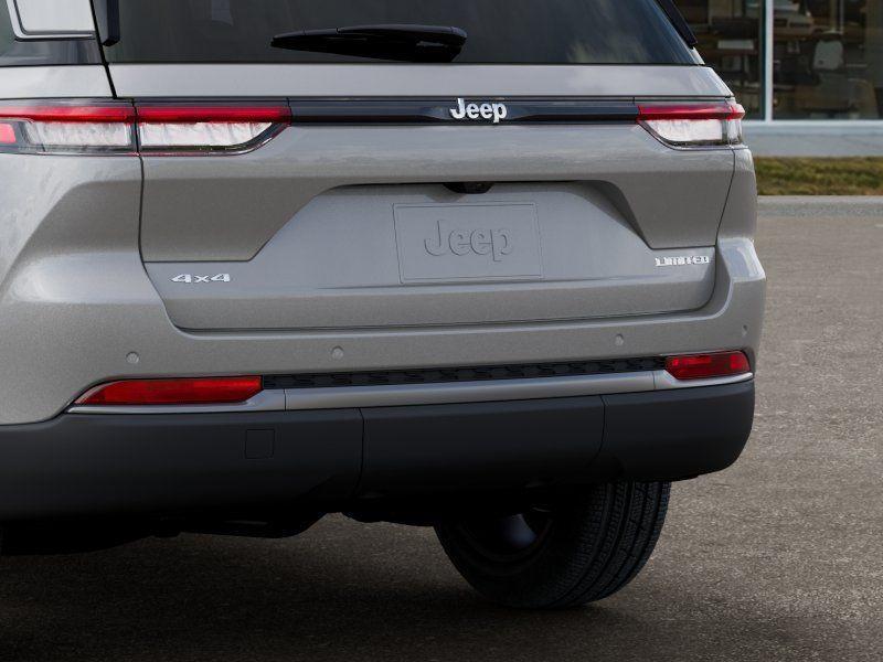 new 2026 Jeep Grand Cherokee car, priced at $50,580