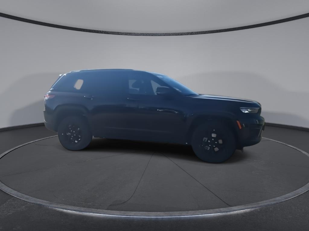 new 2025 Jeep Grand Cherokee car, priced at $46,730