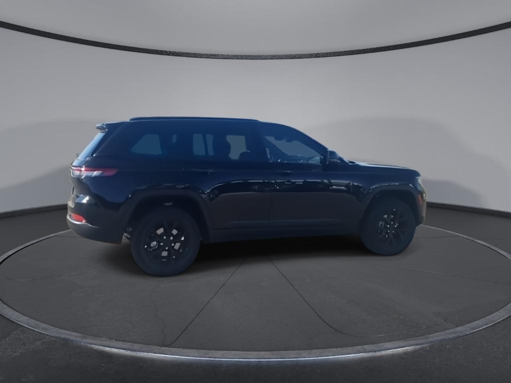 new 2025 Jeep Grand Cherokee car, priced at $46,730