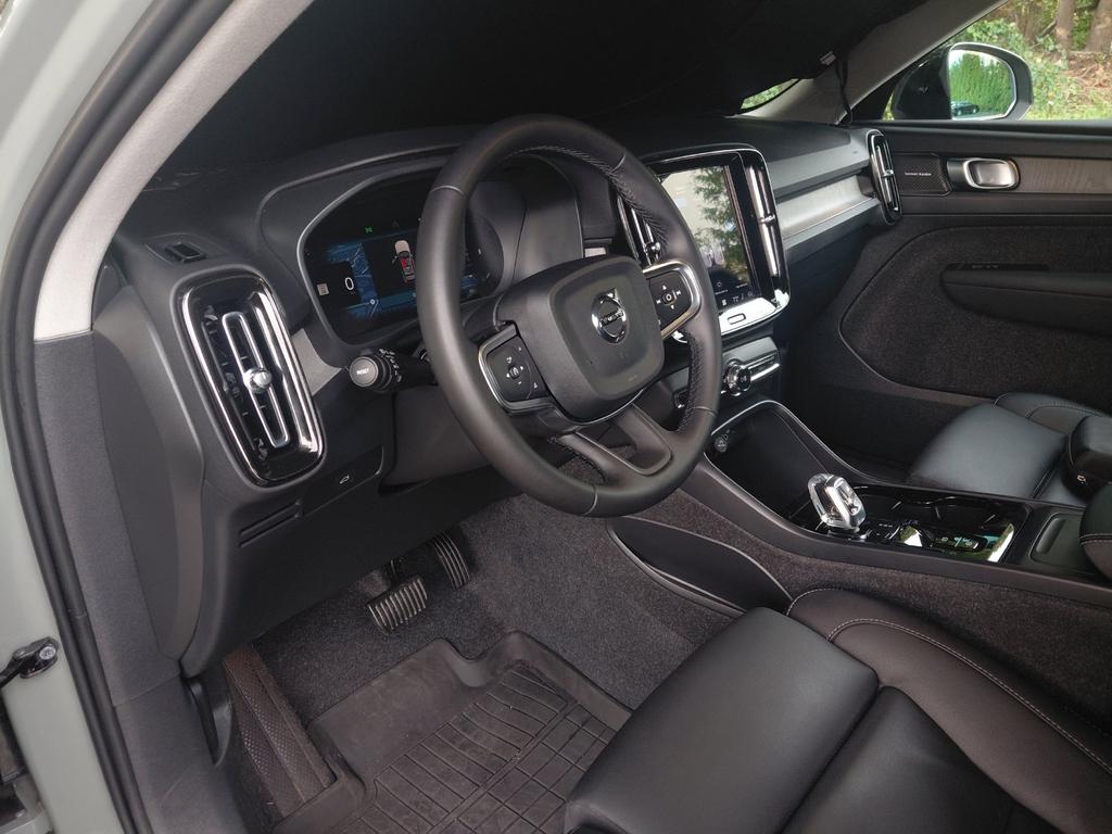 used 2025 Volvo XC40 car, priced at $38,000