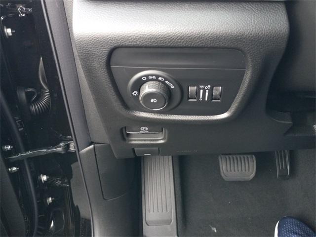 new 2025 Jeep Grand Cherokee car, priced at $53,235