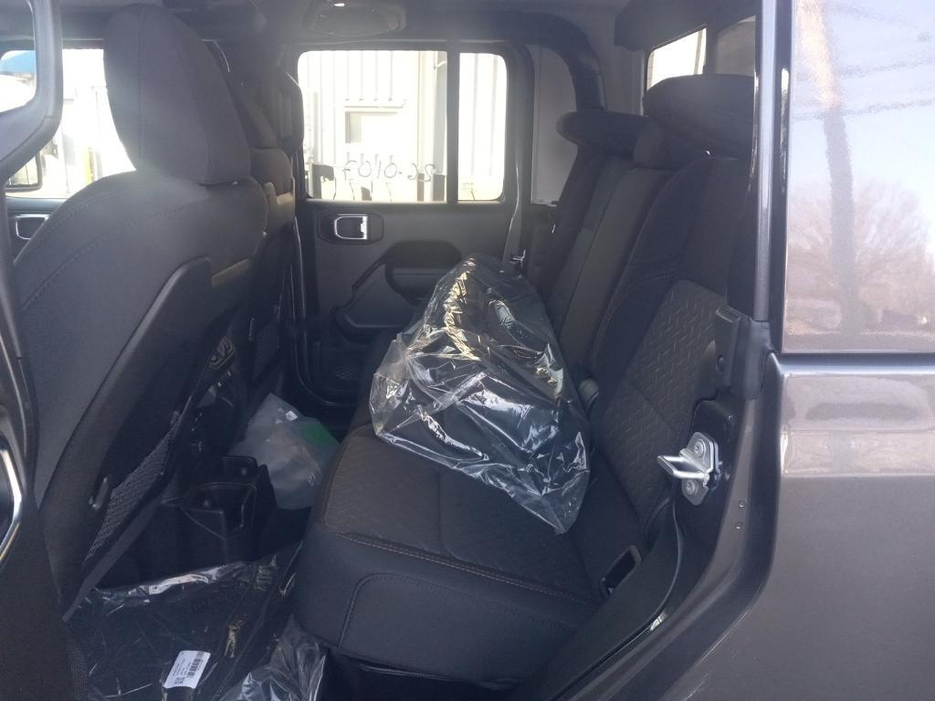 new 2026 Jeep Gladiator car, priced at $57,275